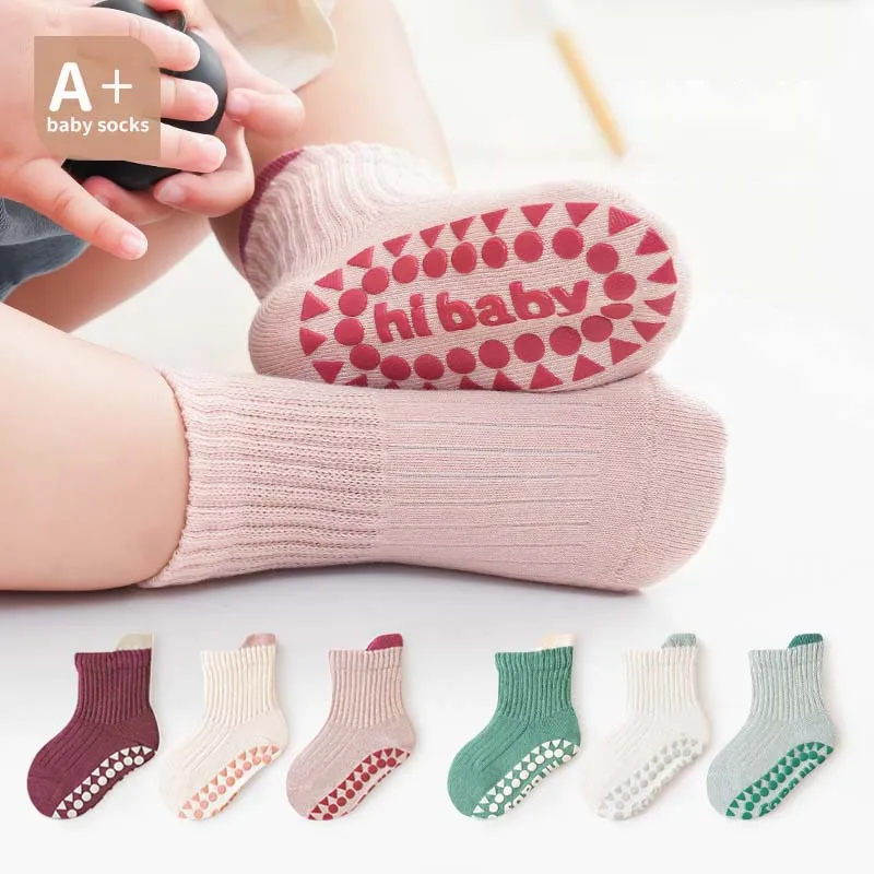 

3Pcs Newborn Baby Socks Cute Colourful Kids Sock Pure Cotton Boneless Dot Rubber Non-Slip Floor Sock Trendy Infant Accessories