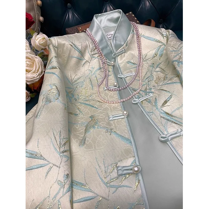 

New Chinese Style Embroidered Jacket Women's Autumn 2024 Fashionable High-End Feelings Button up Top Quality Woolen