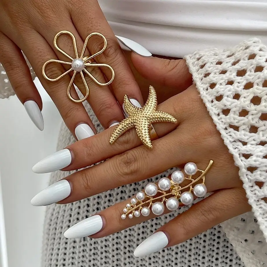 Lacteo Retro Gold Color Exaggerate Starfish Hollow Large Flower Open Ring Women Imitation Pearl Leaf Finger Unique Ring Jewelry