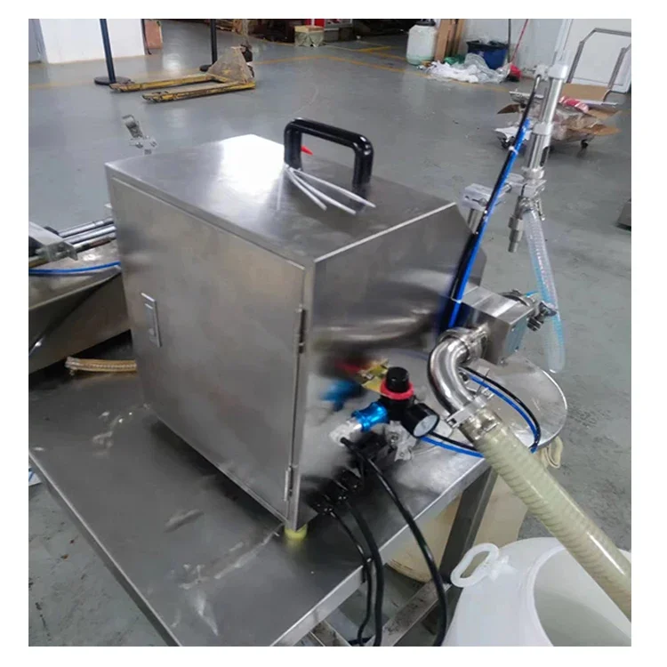 Yearmag Semi-automatic Gear Pump Filling Machine, Filling Machine 1 Gear Pump Nozzle