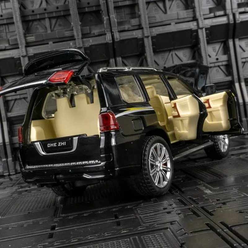 Per porte modello di veicolo fuoristrada in lega Toyota Land Cruiser 1:24 e bagagliaio del cofano motore può essere aperto giocattolo ammortizzatore sterzo