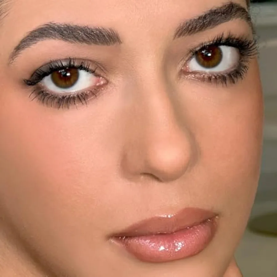 Kevyn Aucoin The Eyelash Curler: herramienta profesional de maquillaje para después de la aplicación de rímel con un efecto de rizo duradero de fácil uso