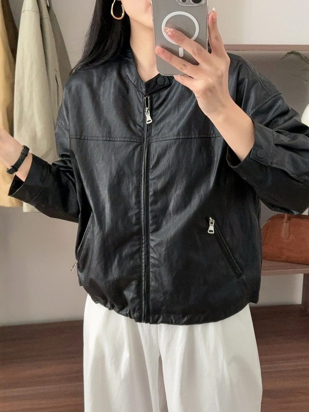 Faionable Bla cuir Jaet femmes 2025 nouveau américain rétro décontracté Sli moto petite taille en cuir Jaet