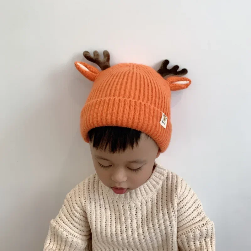 Autumn and Winter 1-4 Year Old Baby Deer Cartoon Wool Hat Korean Knitting Flanging Baby Pullover for Warmth Hats