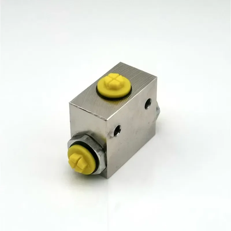 Yikaide Compact 3 Port G1/4 Shuttle Valve VUSF Series 15L/min 31.5MPa for Excavator Pilot Control Circuits