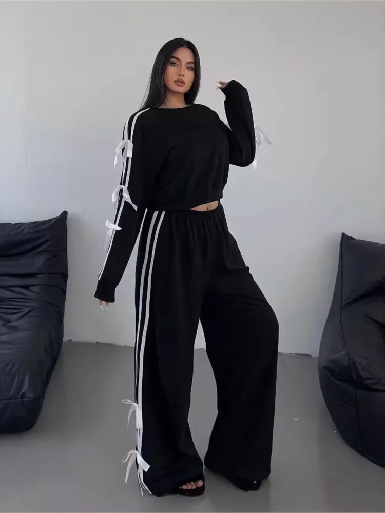 

Fashion Long-sleeved O-neck Cropped Top + Wide-leg Pants 2-piece Set For Women Autumn Striped Splicing Bow Design Loose Suit Y2K