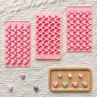 Molde de Silicona con 56 Mini Corazones