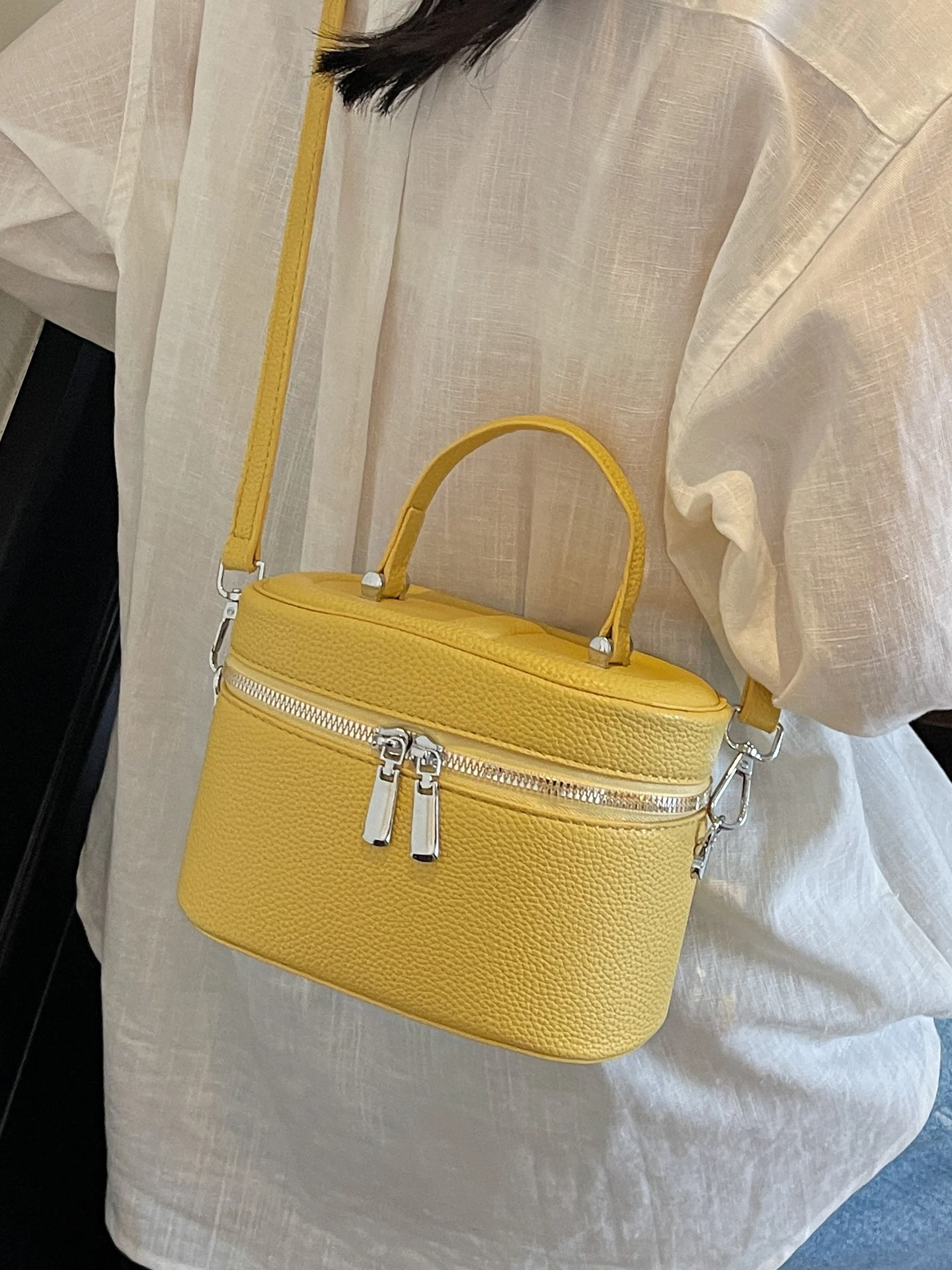 

Faionable Women's Handbag Commuter Versatile Sli Buet Bag Soft Handle Single oulder Crossbody Bag for Young Women