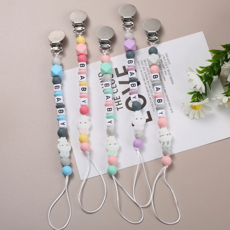 Nieuwe Gepersonaliseerde Engelse Letters Naam Baby Konijn Siliconen Hanger Fopspeen Clips Kettingen Dummy Houder Bijtring Baby Shower Cadeau