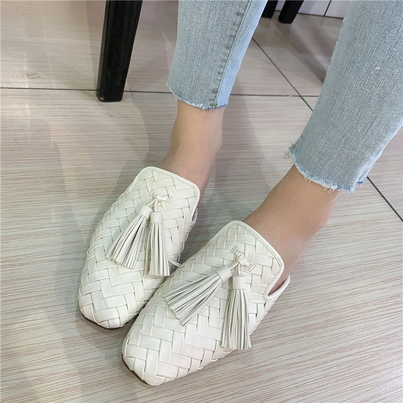 Fringed Slippers Women 2024 Braided Flat Shoes Square Toe Tassels Sandals Hollow Out Ladies Mules Comfortable Beach Slides