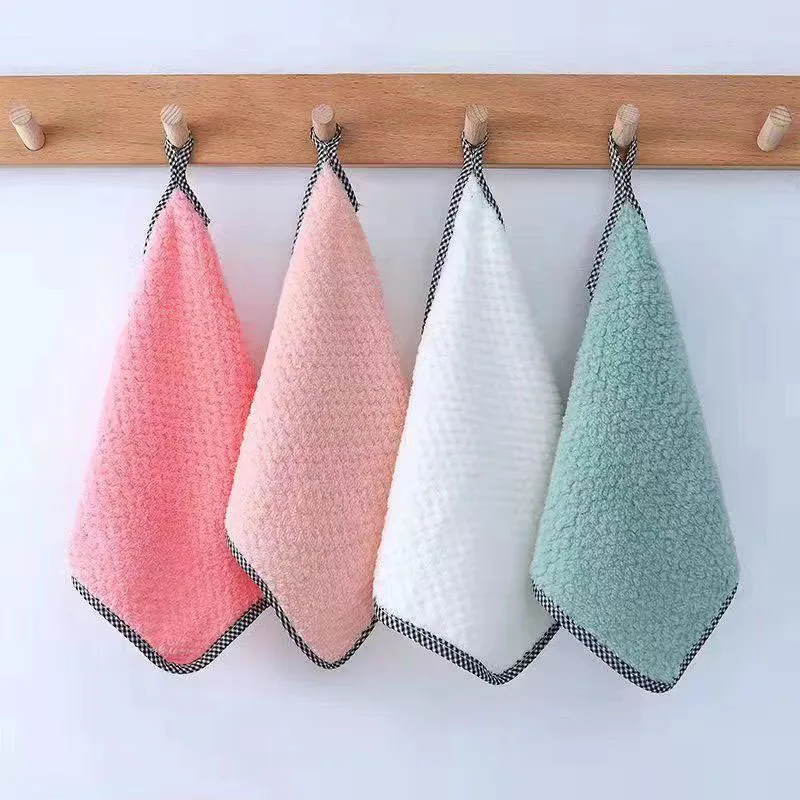 

5pcs/Lot Small Square Towel Pineapple Mesh Coral Fleece Small Handkerchief Face Towel Kitchen Hanging Cloth Square Towel