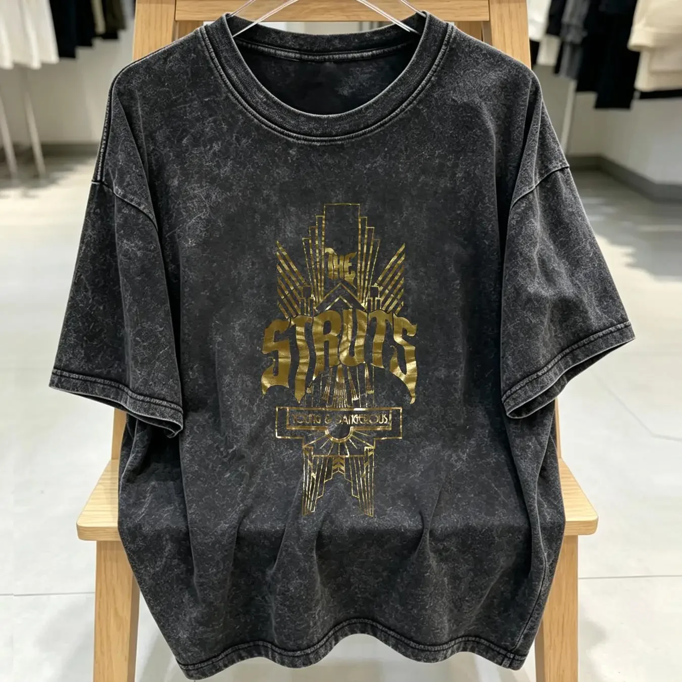 washed T Shirt THE STRUTS Young And Dangerous Small tee gold foil music band tour vintage Washed Breathable Casual Comfortable