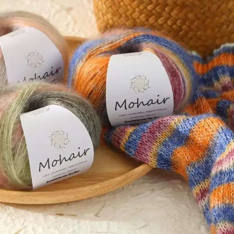 Gradient Silk Mohair Small Cloud Yarn Handmade Knitted Sweaters Scarves Hats Shawls Handmade Woven Sections Dyed Yarn Balls