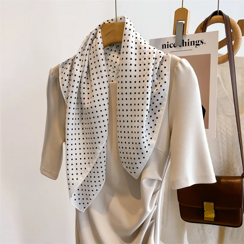 Square Scarf Cotton Linen Solid Elegant Breathable Mini Neck Scarf for Women Cold Season Commute Casual Outing