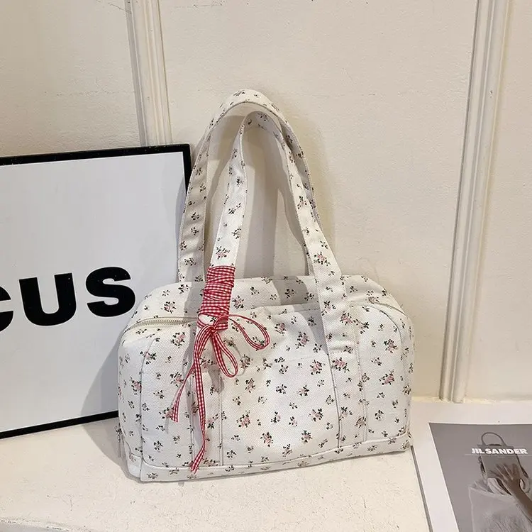 Wear-resistant canvas large-capacity short-distance travel tote bag for girls, floral hand-held commuter single-shoulder bag