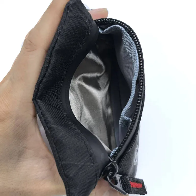 محفظة رجالية بحجب RFID متعددة الوظائف وحامل بطاقات بمشبك نقود ومحفظة للعملات المعدنية ومنظم بطاقات البنك التكتيكية للسفر في الهواء الطلق