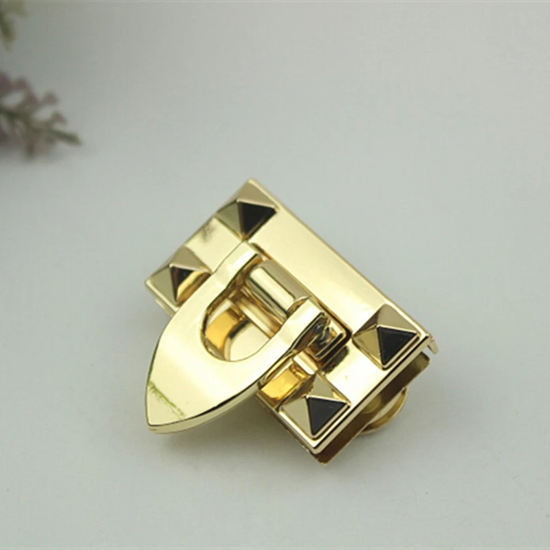 Square Metal Turn Lock Twist Locks DIY Bag Accessory Bag Buckle Hardware Golden Silver Black Bronze Handbags Shoulder Bags Clasp