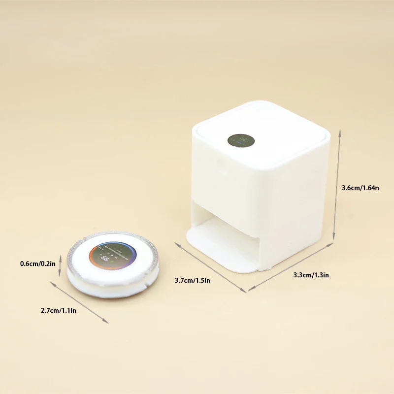 Mini aspirateur robot de Simulation pour maison de poupée, modèle de meubles de décoration, accessoires de scène micro, 1/12