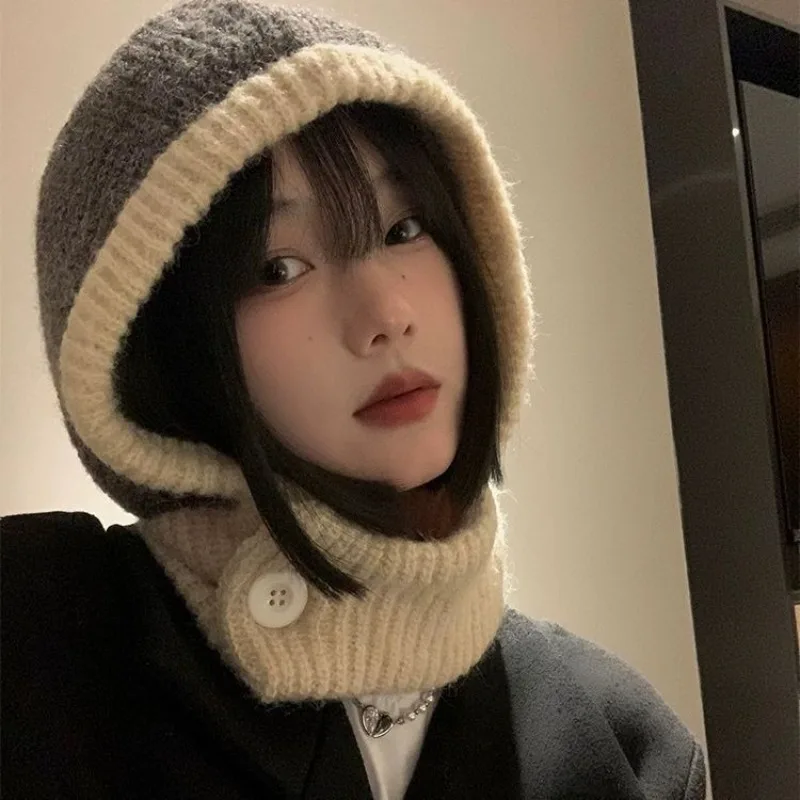 

Autumn and Winter Hot Selling Hats Women's Warm Hats One-piece Scarves Couple Cycling Ear-protecting Knitted High-end Hats