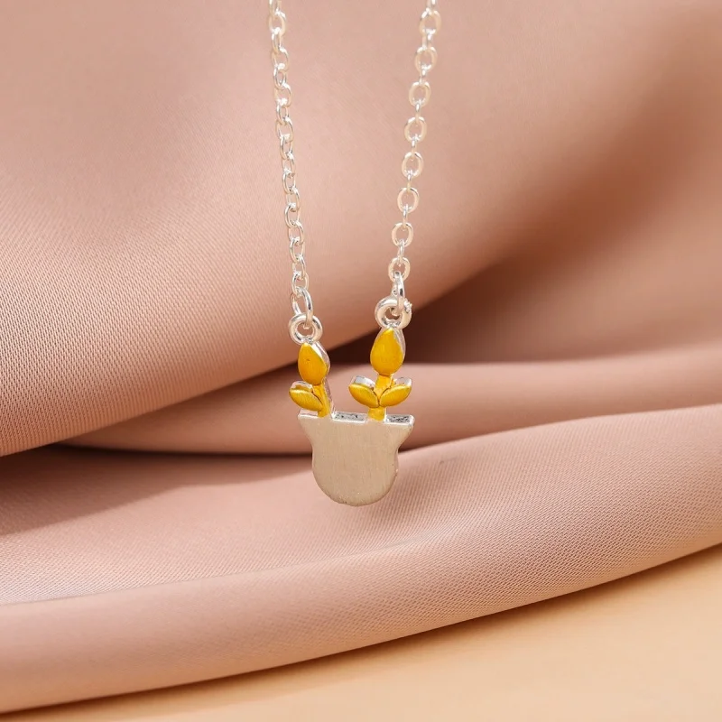 Uini Tail 뜨거운 판매 새로운 925 스털링 실버 유행 금 잔디 화분에 심은 창조적 인 목걸이 달콤하고 유행 고품질