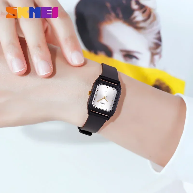 SKMEI 1651 Small Young Lady Watch Clock reloj mujer Light Thin Girls Quartz Watches Fashion Creative Women Quartz Wristwatches