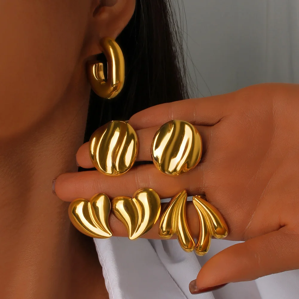 

DIY accessories Guangdong jewelry cross-border fashion multi-style stud earrings fashionable personality 18K gold titanium steel