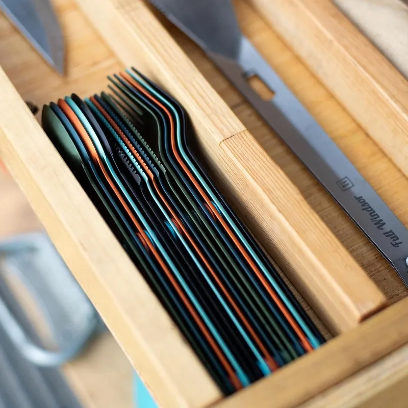 FULL WINDSOR - MAGWARE ชุดเครื่องครัวสแตนเลสแม่เหล็กอุปกรณ์การเดินทางช้อนส้อมช้อนส้อมขนาดกะทัดรัดตั้งแคมป์ (15 ชิ้น)