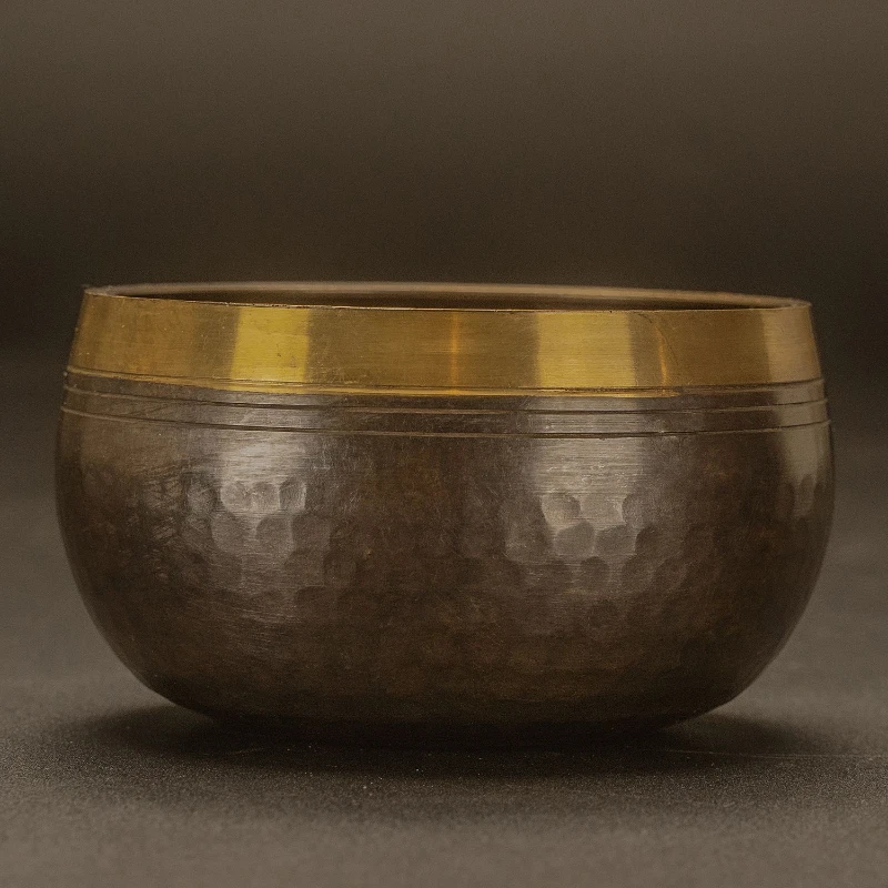 

New Style Dragon Scales Tibetan Singing Bowl Handmade Song Bowl Buddha Sound Bronze Bowl