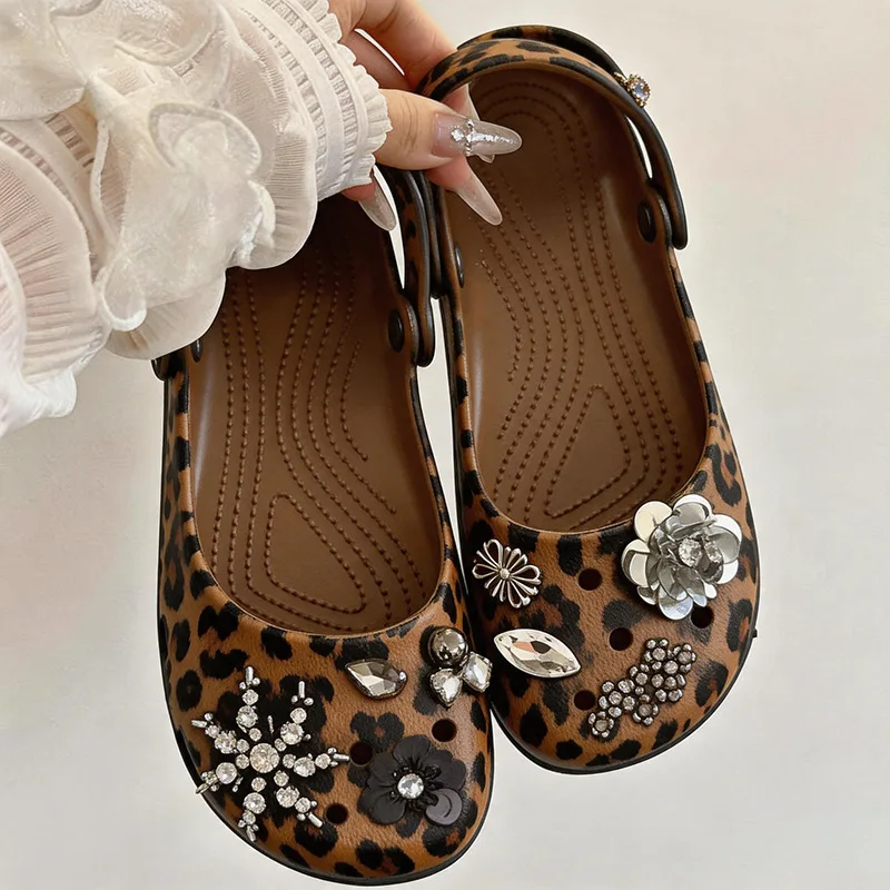 

Sweet Women Shoes Fashion Metal Decoration Platform Sandals for Woman Comfort Vacation Casual Shoes Designer Shoes Zapatos Mujer