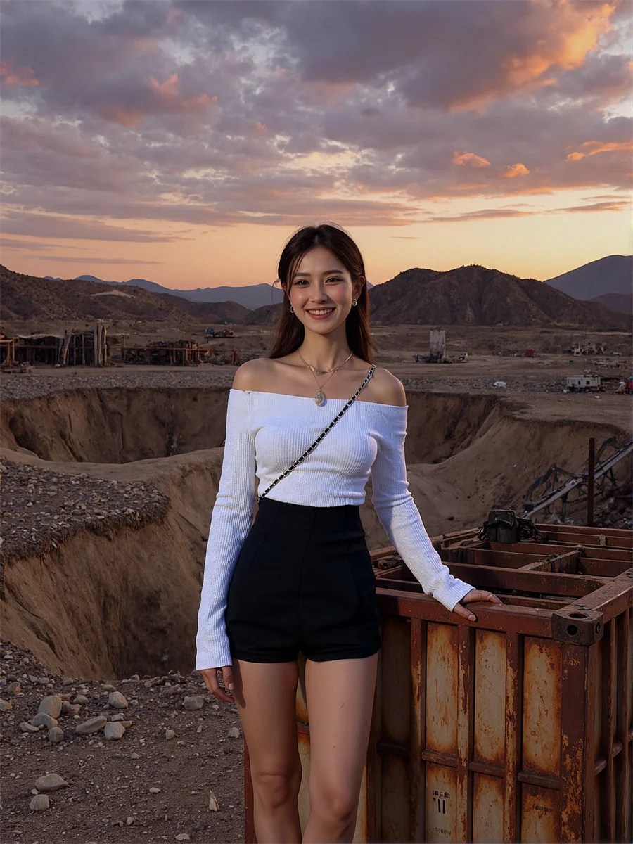 กางเกงขาสั้นเอวสูงทรงหลวม ดีไซน์หรูหรา เสื้อผ้าผู้หญิงสำหรับฤดูร้อน ลายปะติดสไตล์ Boyfriend เหมาะสำหรับใส่ไปเที่ยวทะเล วันหยุด ดูอ่อนเยาว์ ทันสมัย