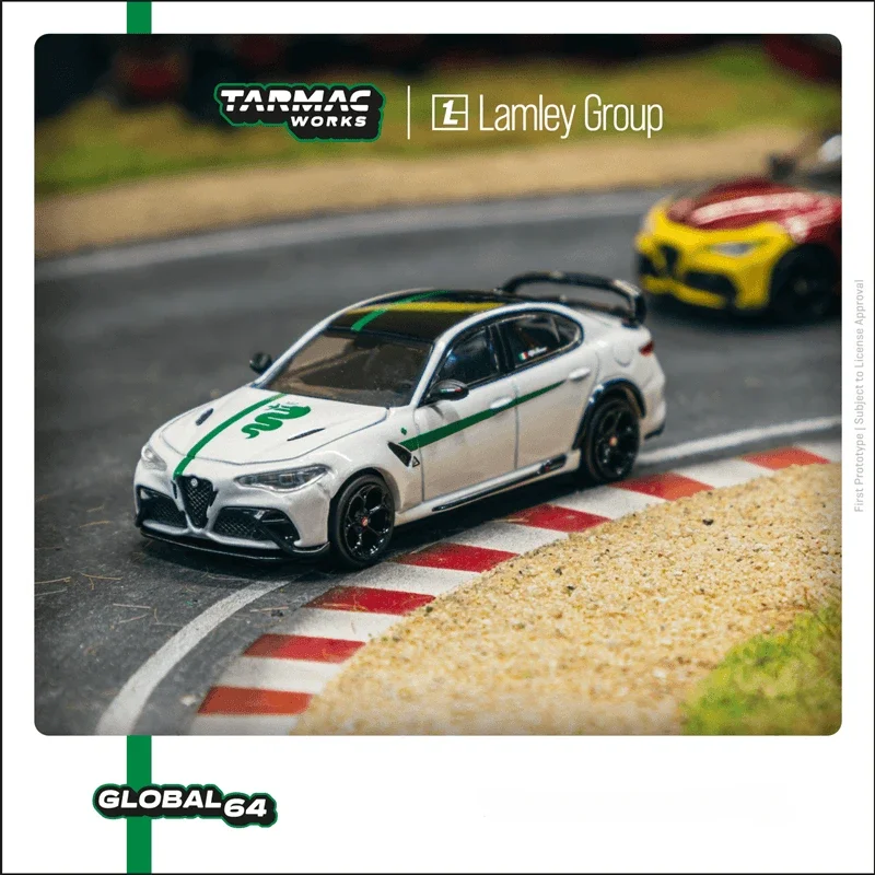 

Tarmac Works 1:64 Alfa Giulia GTAm White / Green Diecast Model Car