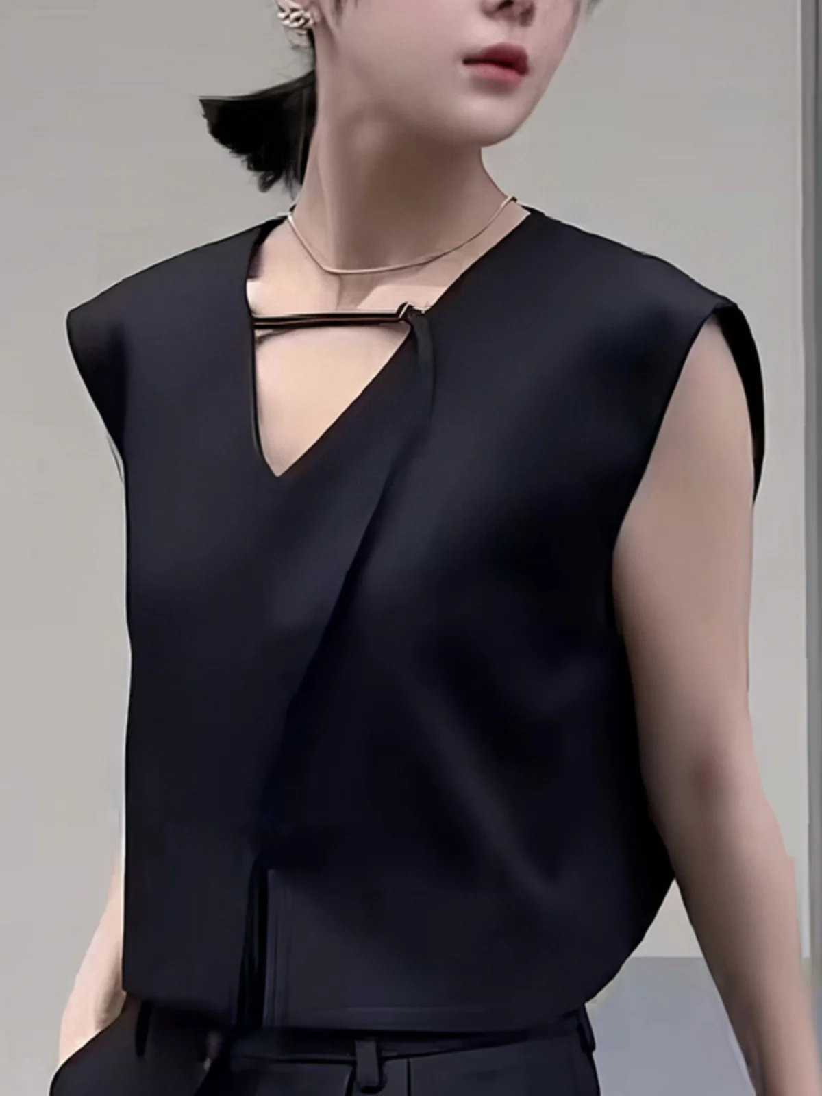 

Модная высококачественная летняя черная футболка свободного кроя в корейском стиле для женщин, новинка, для повседневной носки