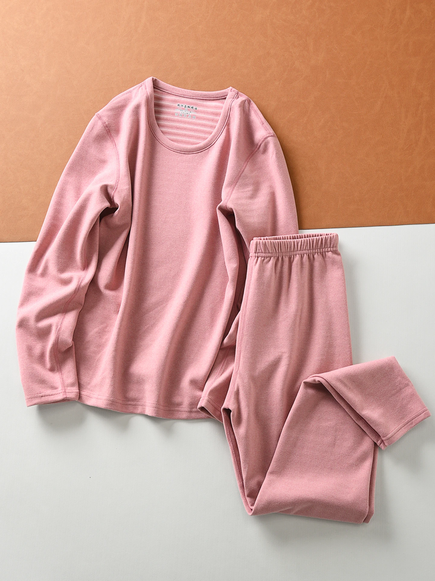 

Thick Warm Inner Wear Set Soft Smooth Anti-Ball Men Women Winter High Elasticity round Neck Long Sleeve Pants Couple Set