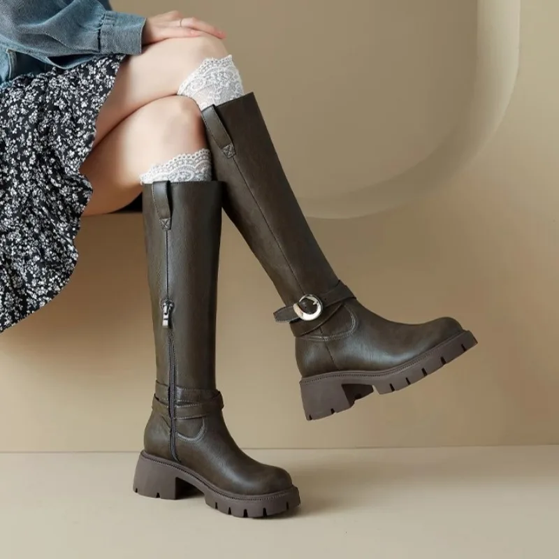 

Women's boots 2024 British style boots, children's thick soled high rise boots, back zipper casual women's fashion boots