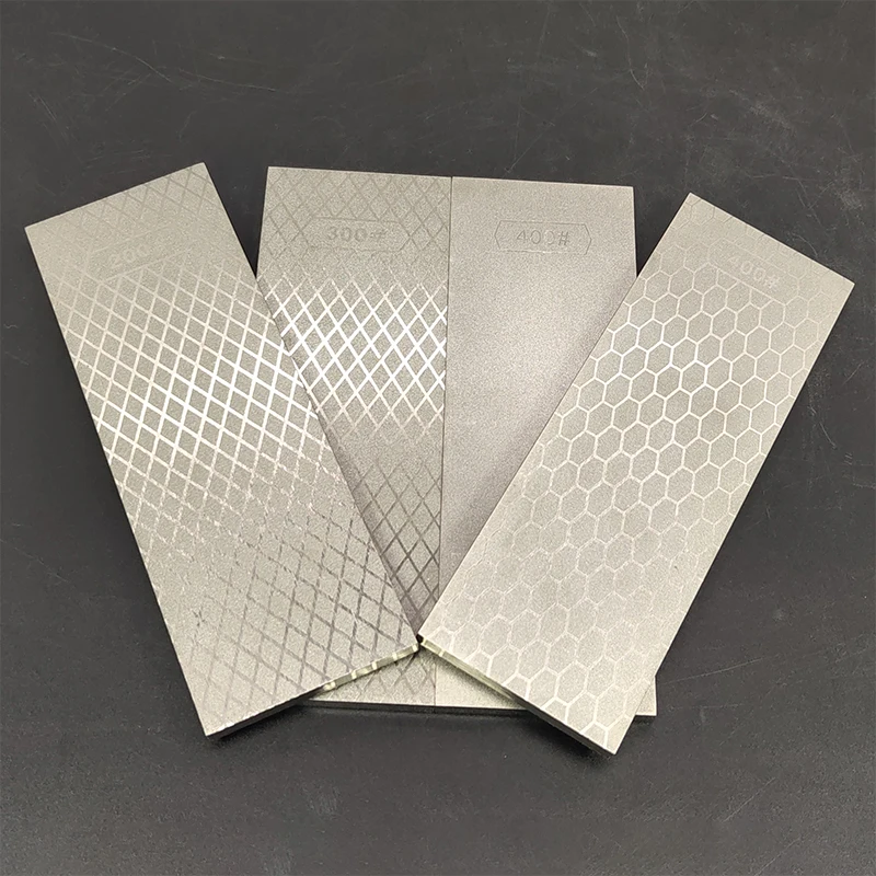 

Diamond Whetstone Honeycomb Stripe Surface Whetstone Coarse Sand Stone Tool Kitchen Tool