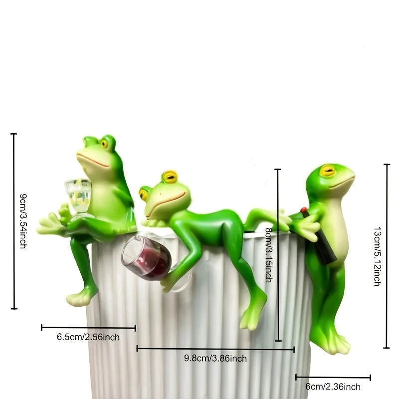 A Garden Frog Statue Ornament