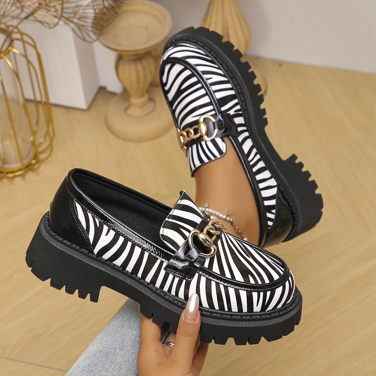 Large Size Loafers Shoes Women 2026 Spring New Item Leopard Print British Style Fashion Single Shoe Leather Women's Shoes