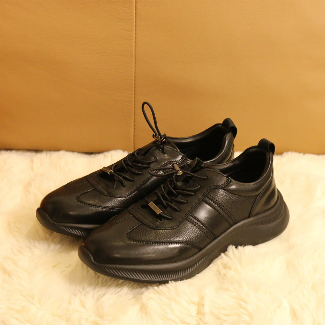 

Lightweight Casual Men's Shoes round Toe Deep Mouth Thick Bottom Leather Upgraded Version Comfortable Breathable Fashionable