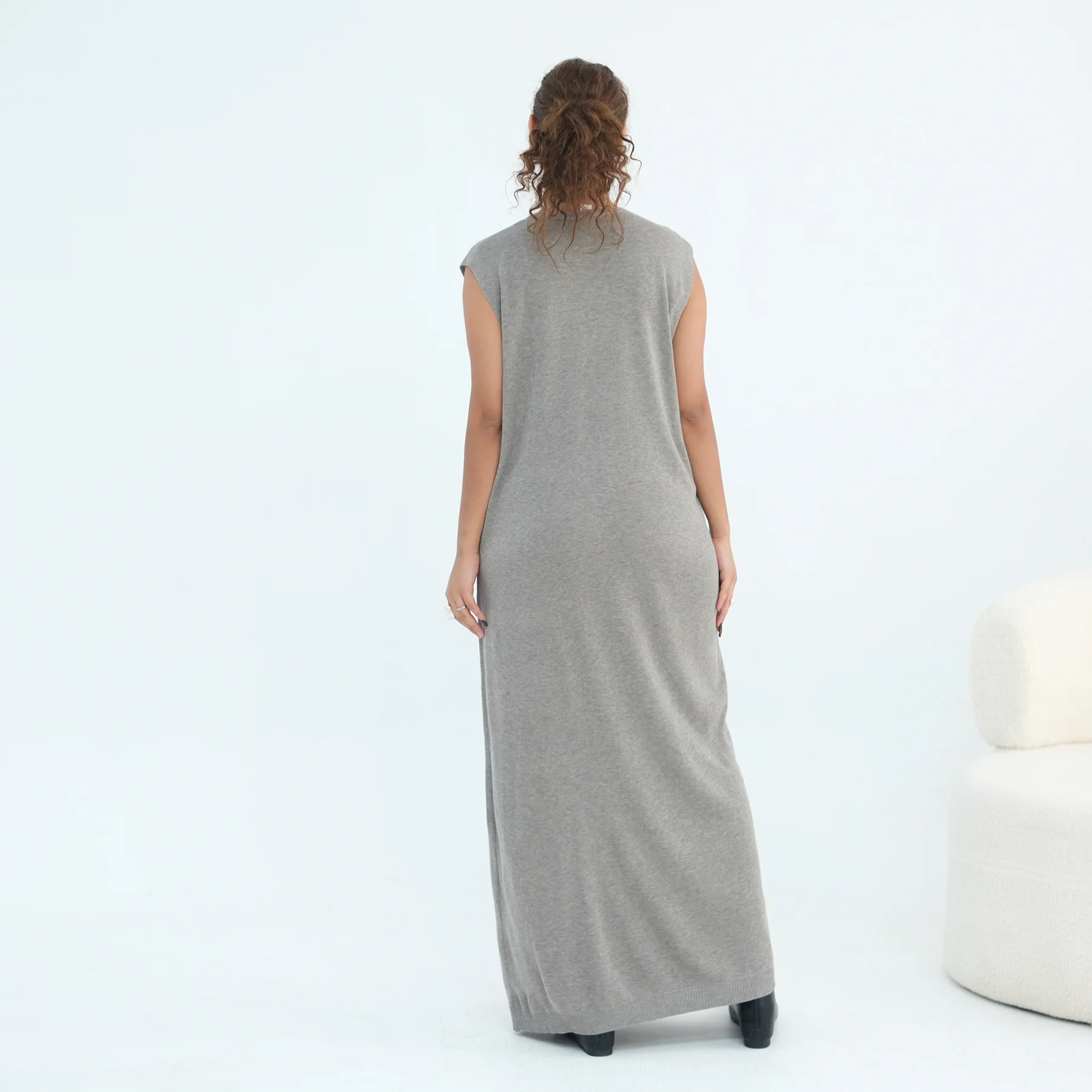 

Eid Solid Color Knitted Long Robe Autumn Winter Muslim Women Sleeveless Dress Ramadan Under Abaya Dubai Kaftan Islam Clothing