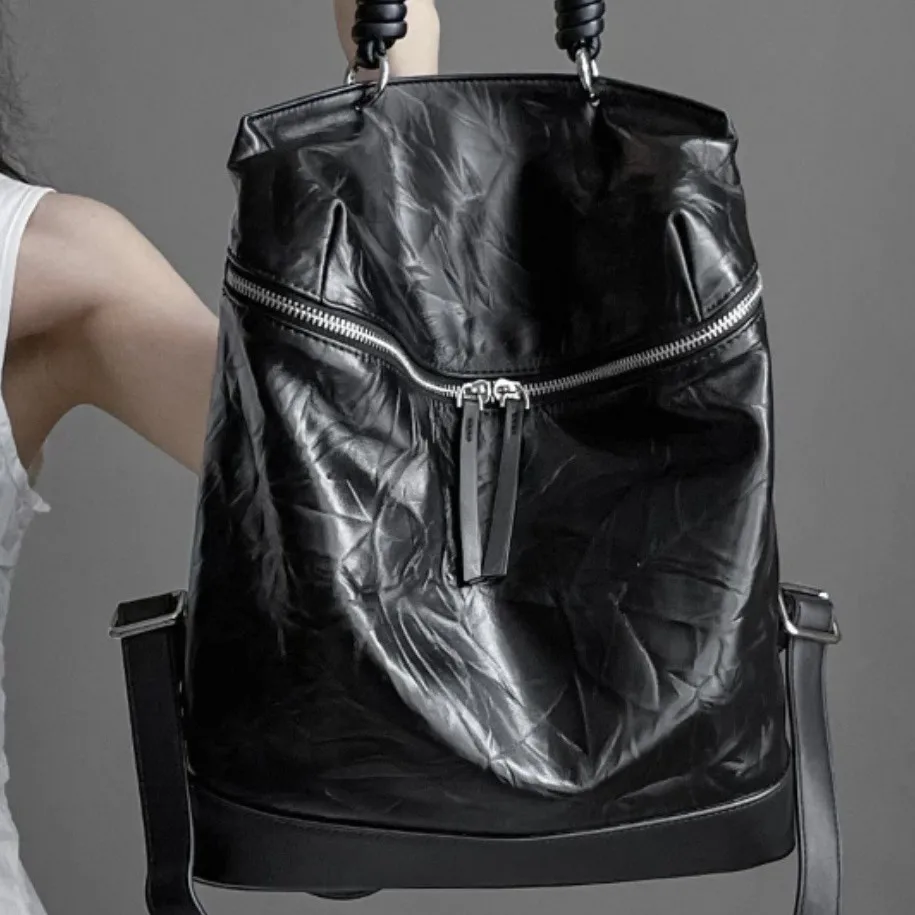 

2025 New First-layer Cowhide Hand-scratched Backpack, Daily Communication Large-capacity Backpack, Fashion Trend Handbag