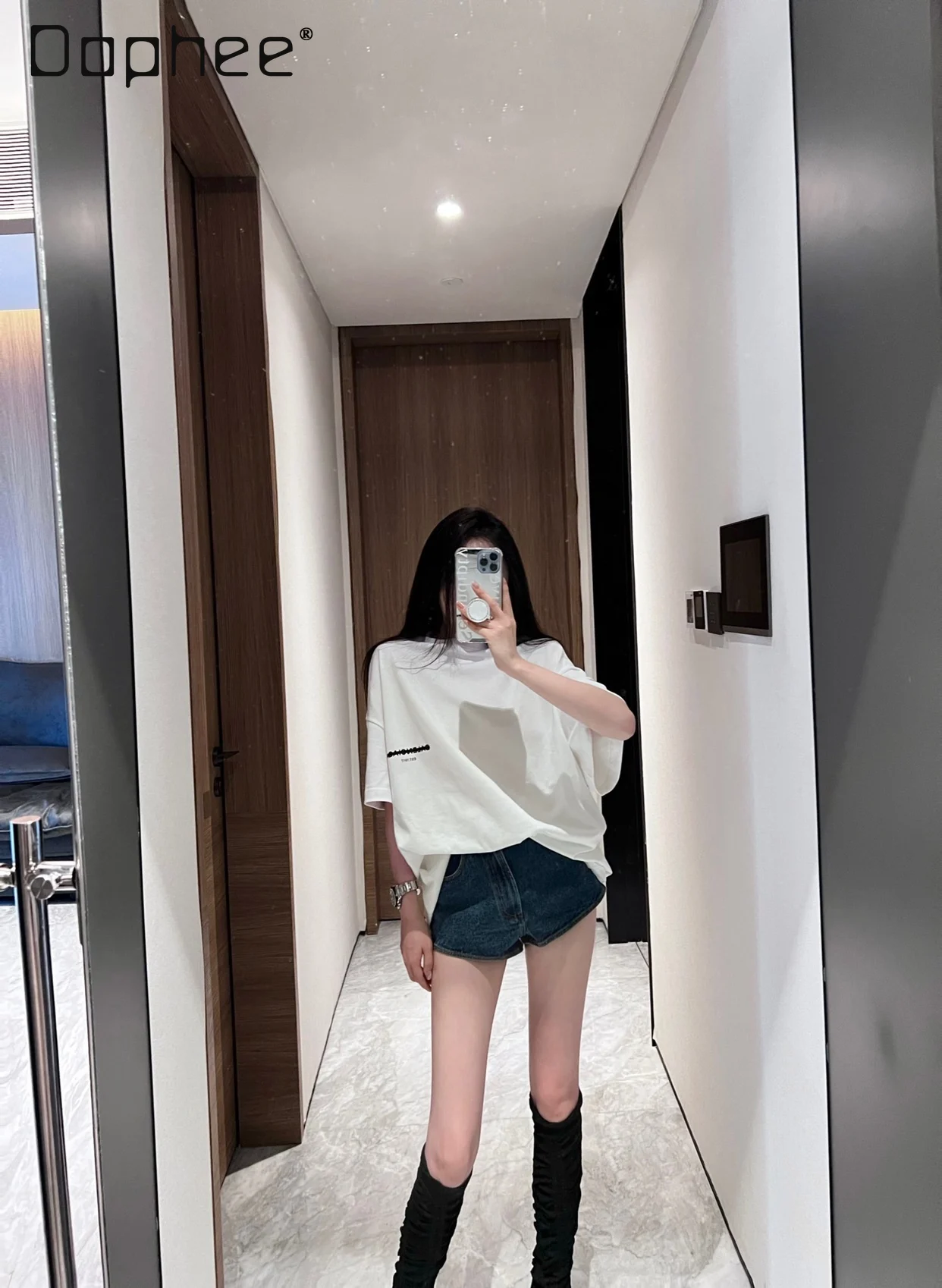 European Station Summer 2025 New Denim Spice Girls Sexy Shorts Women High Waist Slim Wide Leg Pants Y2K Fashion Booty Shorts