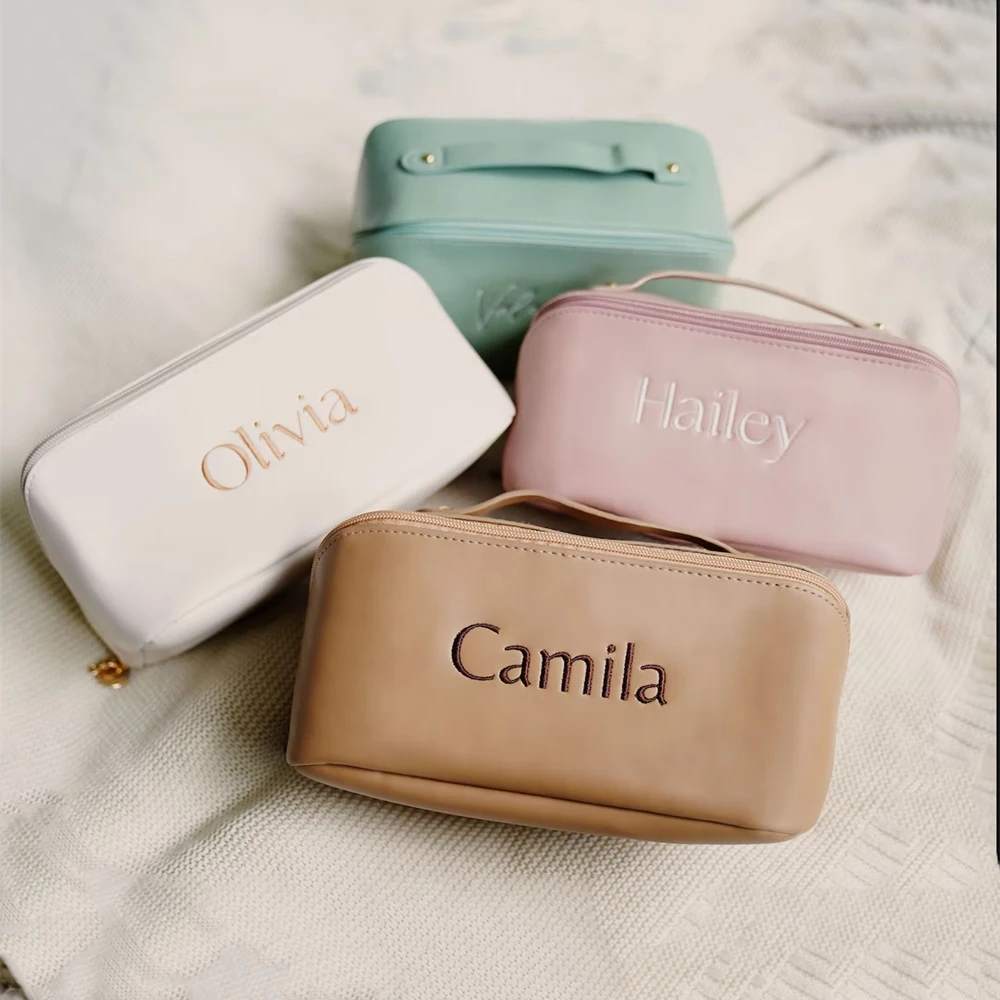 PU Custom Makeup Bag Women\'s Cosmetic Bag Personalized Embroidery Name Bridesmaid Gifts Proposal Birthday Gift for Best Friend