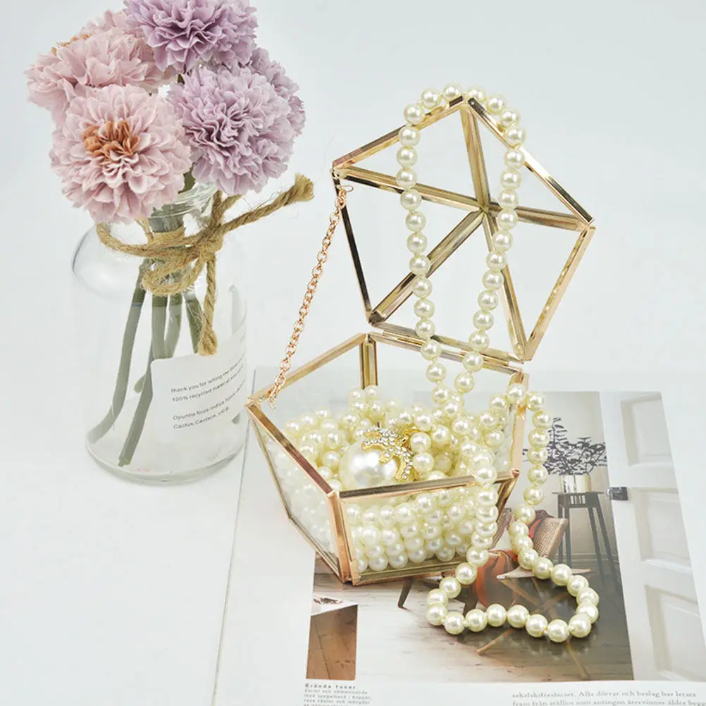 

Sturdy Glass Jewelry Storage Box Compact Transparent Display Case for Household Travel Jewelry Shop Use Exquisite Necklace