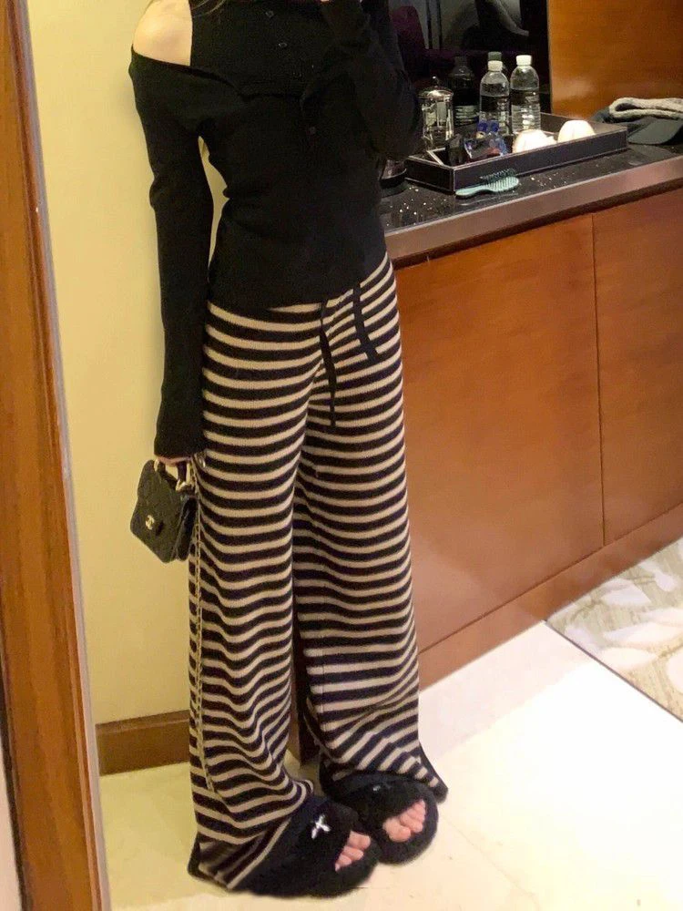 Pantaloni a gamba larga lavorati a maglia a righe americane retrò da donna iniziale invernale coreano Sle pigro pantaloni casual con noodle di riso allentati