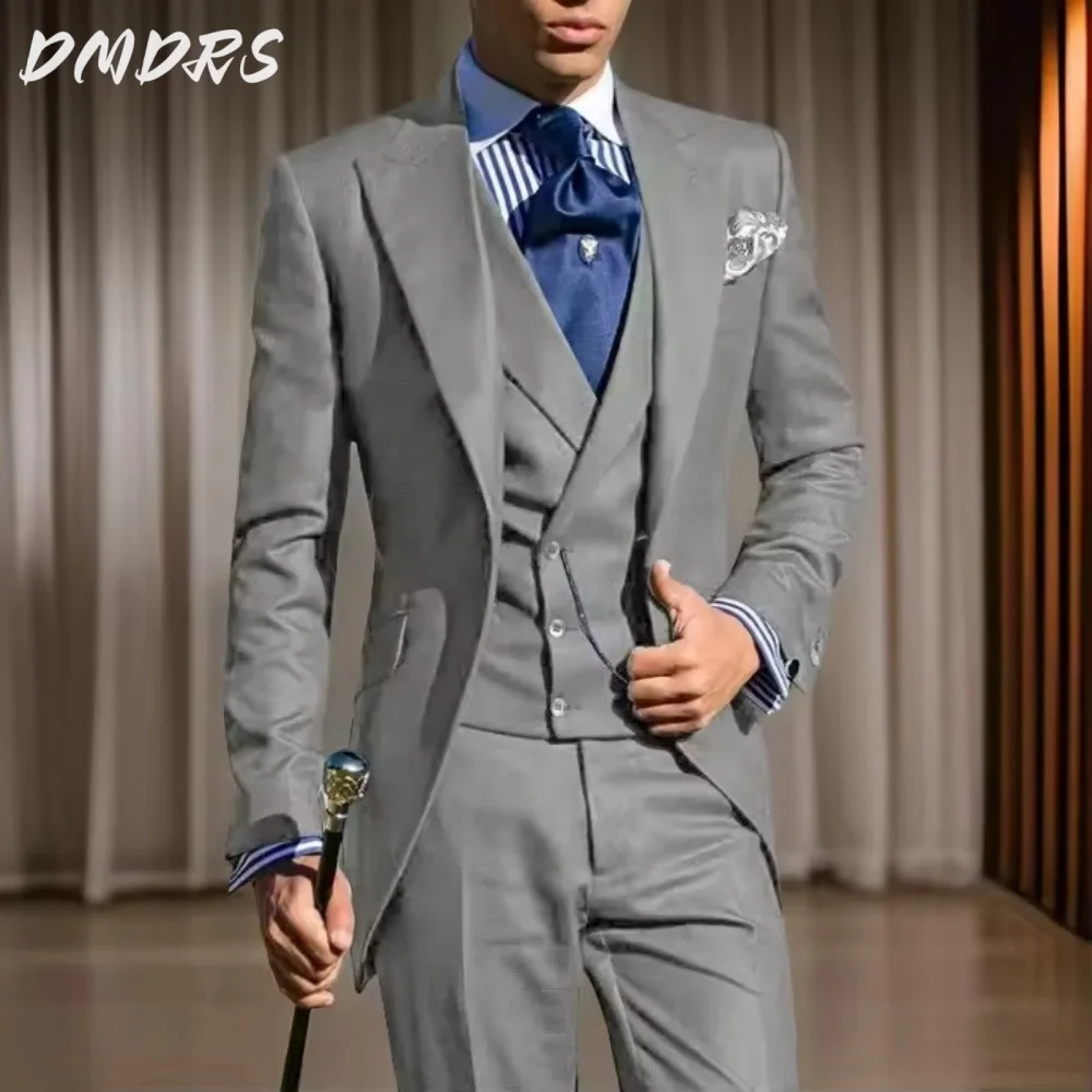 

Formal Solid Color Business Stylish Casual Double Breasted Dress Suit 3 Piece Wedding Suit For Men Office Work Party Prom