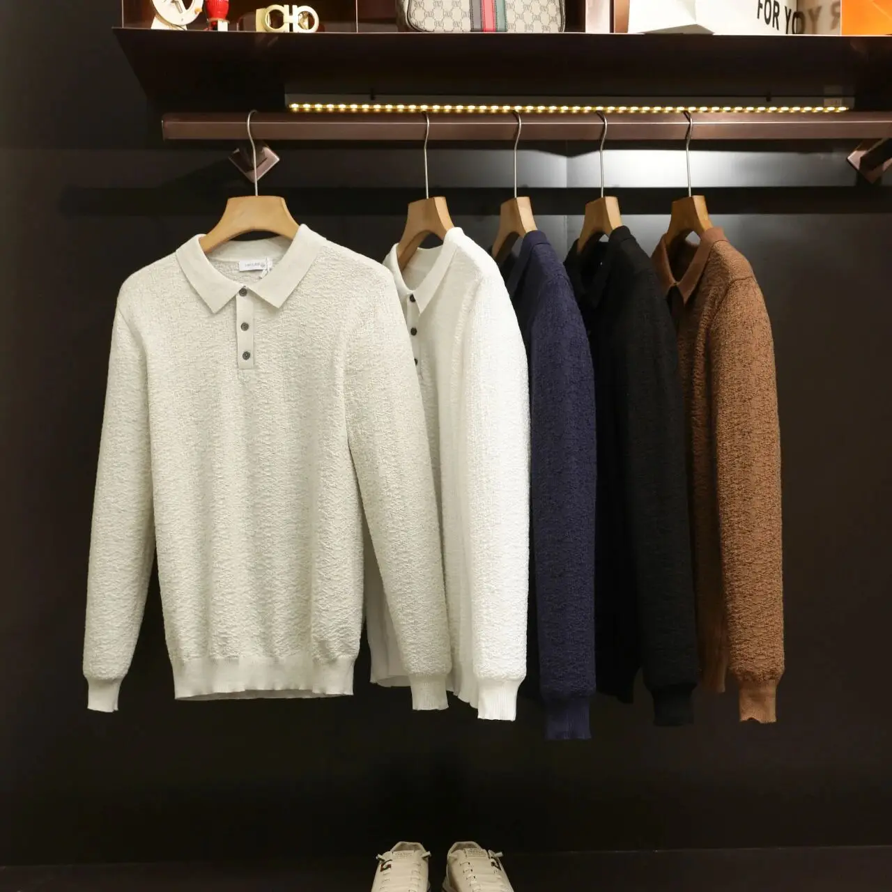 

Soft Polyester Men's Knitwear Pure Color Flip Collar Long Sve Ciwalk Casual Breathable Skin-friendly Autumn Faion