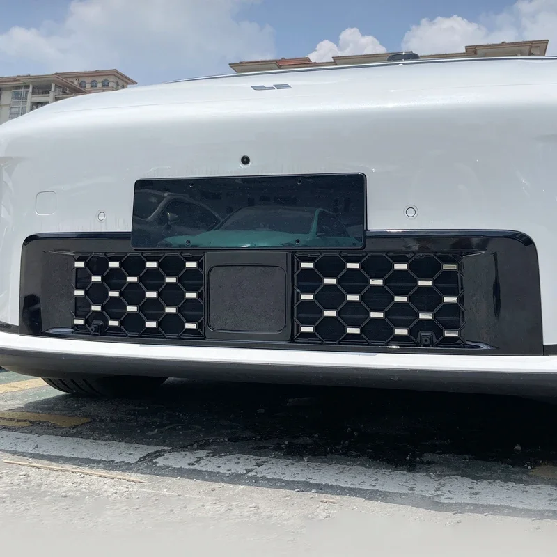 Car Modify Front Buckle Insect Proof Net Matte Black Front Bumper Center Intake Grille Cover Accessory For LI AUTI i8 2026-2027