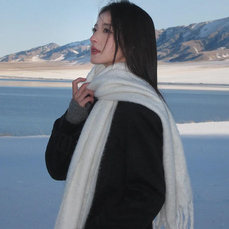 Echarpe-blanche-chaude-et-sle-pour-femmes-accessoire-photo-de-faion-d'hiver-neon-plus-chaud-poincon-coreen-sle-couleur-pure-nouvelle-collection-2025