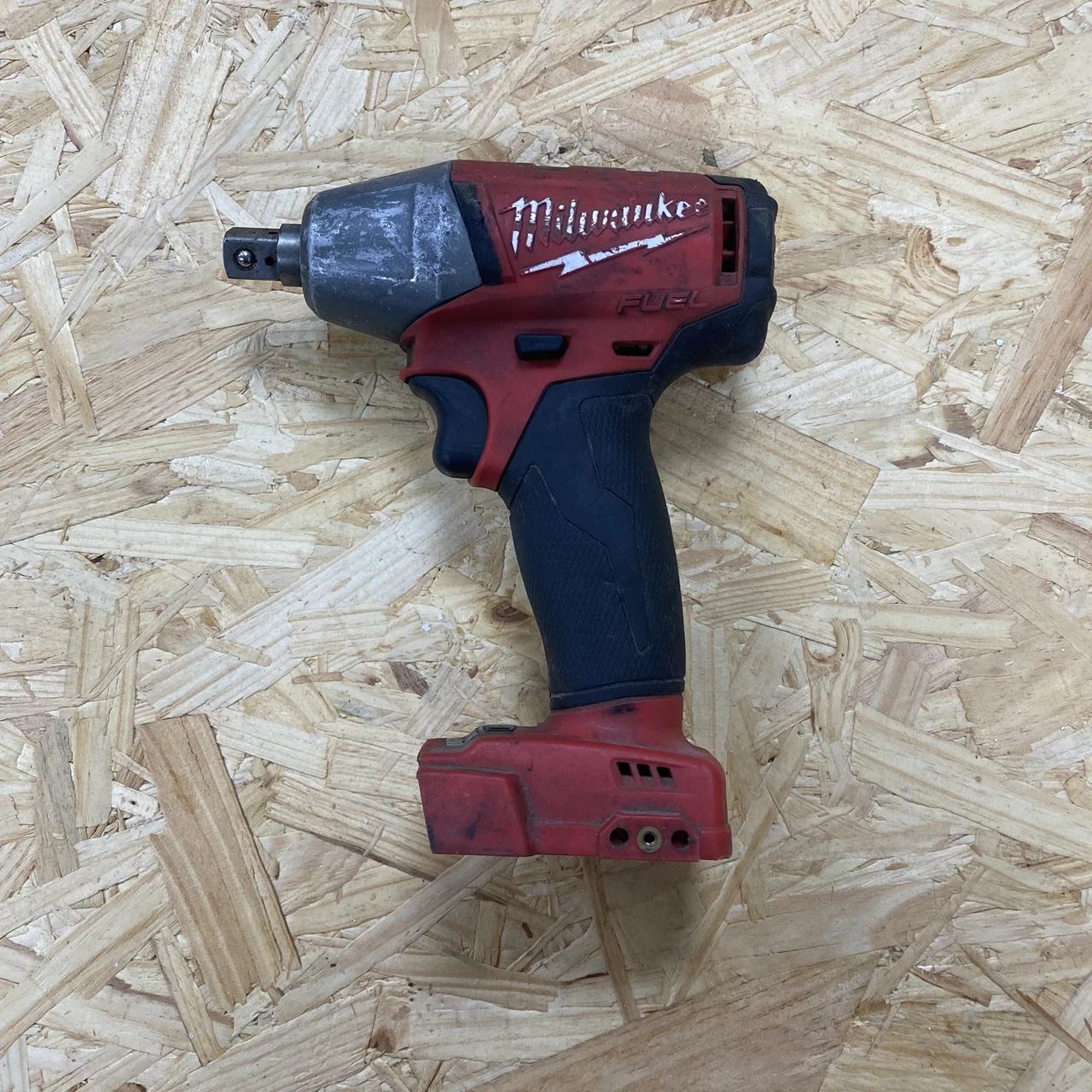 Milwaukee M18 2754-20 Бесщеточный ударный гайковерт Электрическая пушка с головкой 1/2 Ключ для авторемонта - используется, только корпус