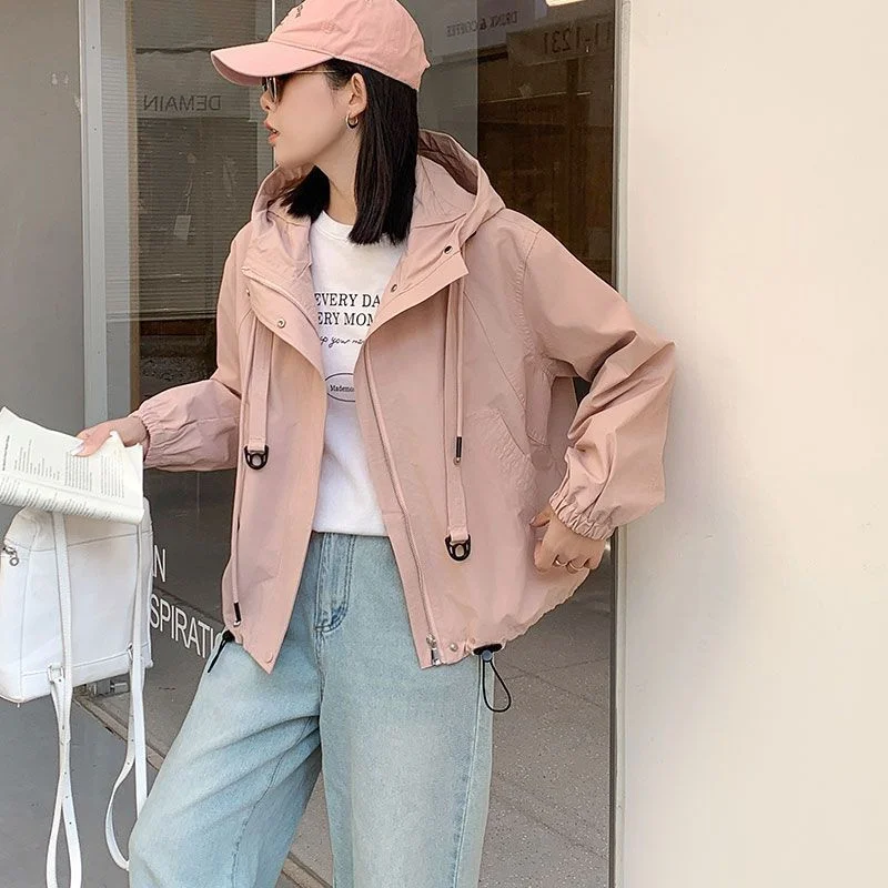 Giacca a vento coreana con cappuccio con coulisse Giacca da donna Primavera Autunno 2025New Nicchia Outwear Cappotto casual allentato Top femminile